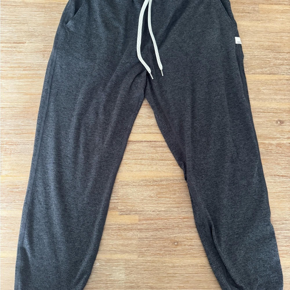 Vuori “charcoal heather” Performance Joggers